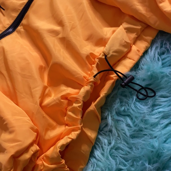 Jacket - Picture 5 of 5